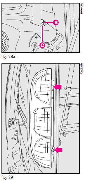 5) Take out the pressure-fit connector.