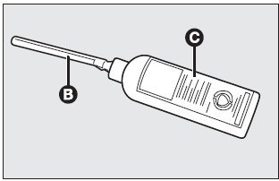 ❒ Screw the filler hose (B) to the cylinder (C);