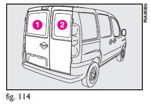 Turn the key to position 2-fig. 115 and pull the door handle in the direction of the arrow.