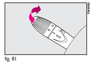 Flashing the headlights fig. 82